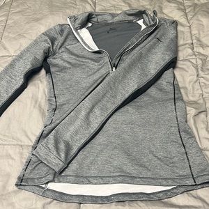 Nike drifit long sleeve size medium